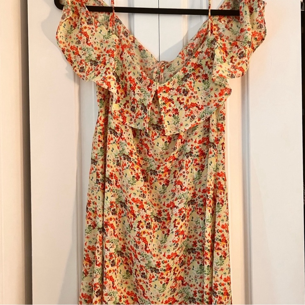 Flower power dress!! Formal and informal